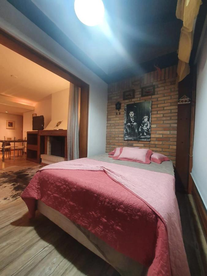 Apartamento A Um Passo Da Rua Torta Com Wifi Gramado Exterior photo