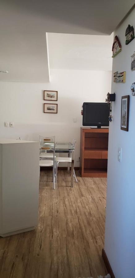 Apartamento A Um Passo Da Rua Torta Com Wifi Gramado Exterior photo